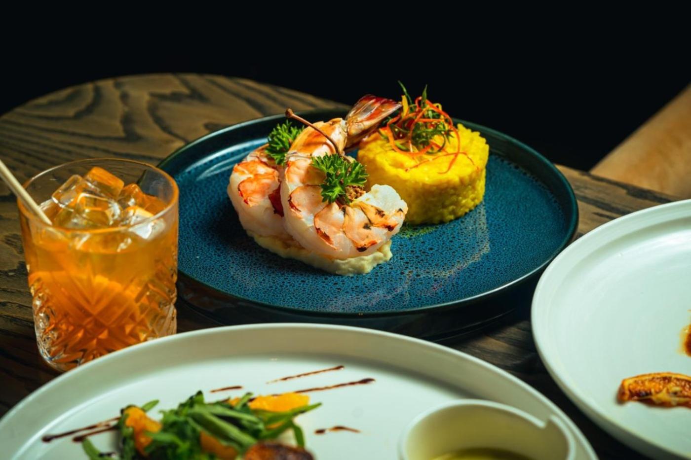 Vivanta Bhubaneswar DN Square Bagian luar foto
